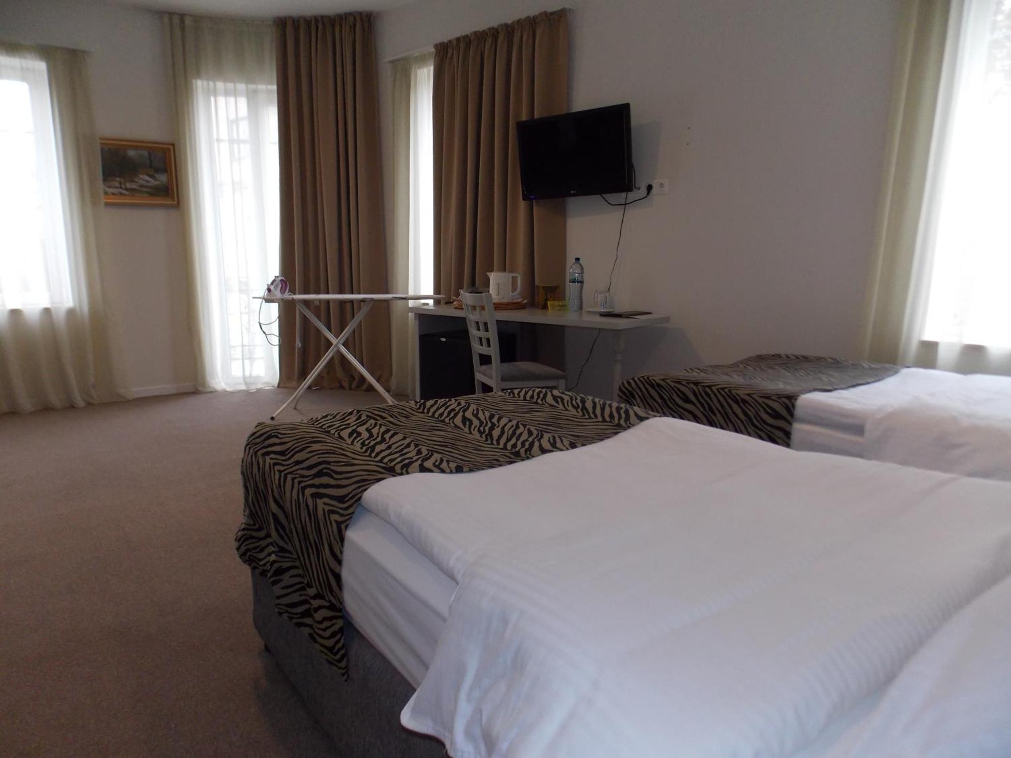 Hotel Zp Palace Tbilisi Rum bild